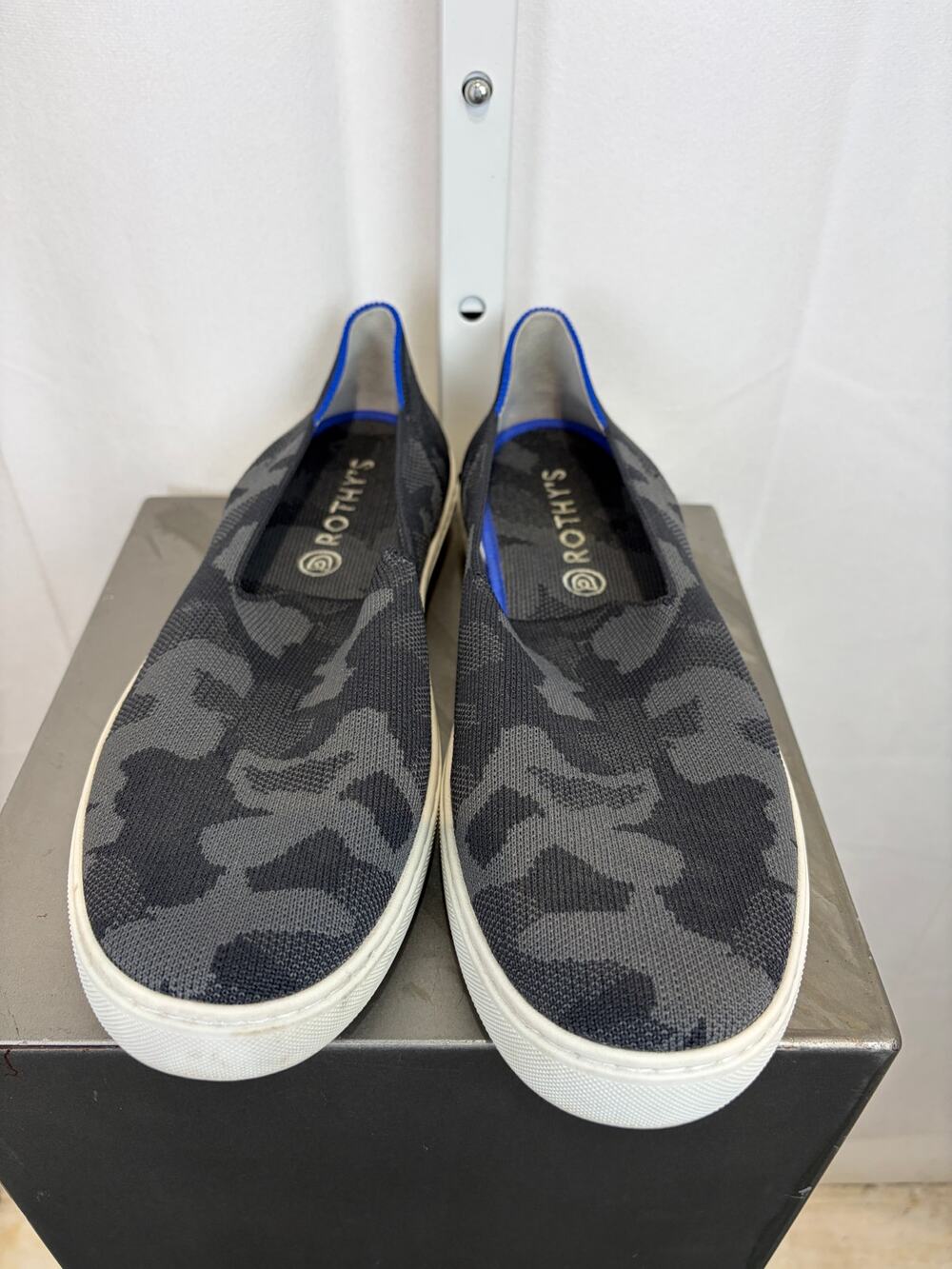 ROTHY'S The Original Slip On Sneaker Grey Camo Pattern Womens 11 Excellent W11